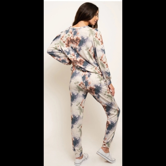 5⭐ soft two-piece boho tie-dye crewneck sweater and jogger pants loungewear set - Picture 4 of 6